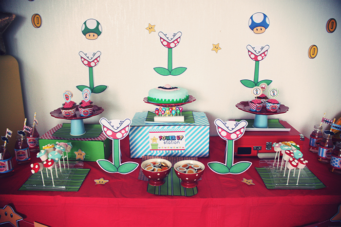 Une Décoration d'Anniversaire Mario Bros digne du jeu vidéo